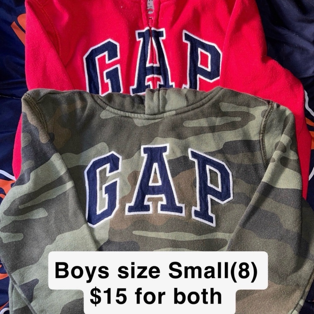 GAP Kids Camo Hoodie with Navy Logo - Green Camo